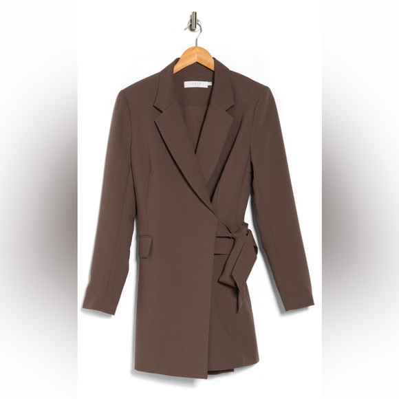 NWT ASTR the Label Suit Dress - Picture 2 of 7